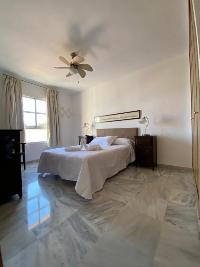 Apartamento Alboran Torremolinos Luaran gambar